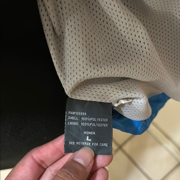 New Balance Size L Blue Hooded Windbreaker Jacket!!! - Picture 7 of 8